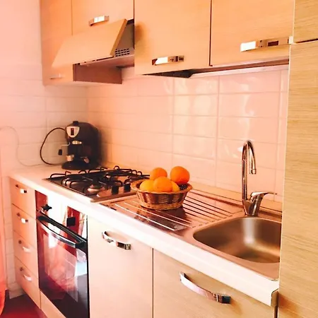 Palermo Inn Apartment فندق مبيت وإفطار 3*