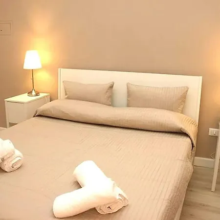 فندق مبيت وإفطار Palermo Inn Apartment 3*