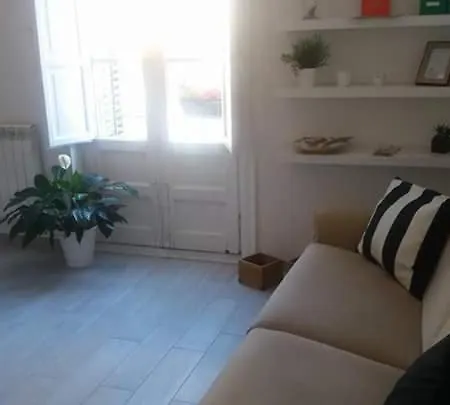 فندق مبيت وإفطار Palermo Inn Apartment 3*
