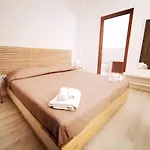 Palermo Inn Apartment 3*